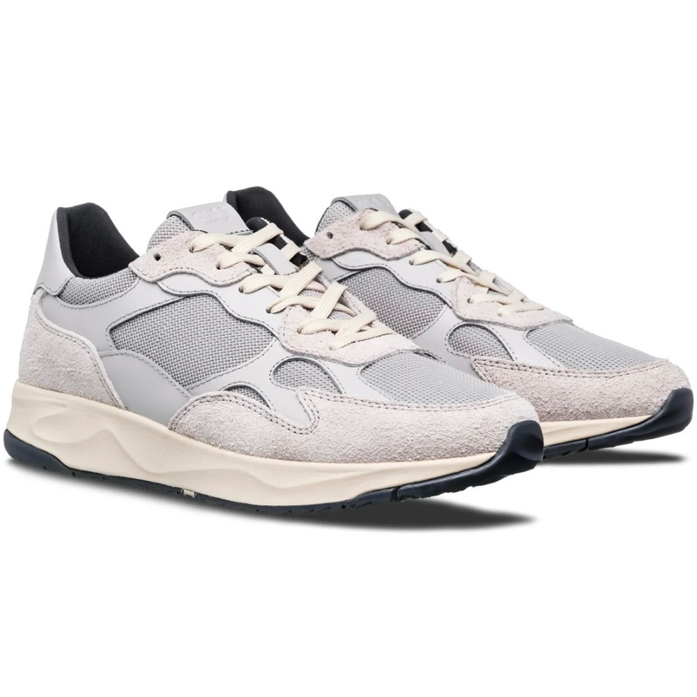 CLAE Zuma -Microchip Suede Light Grey